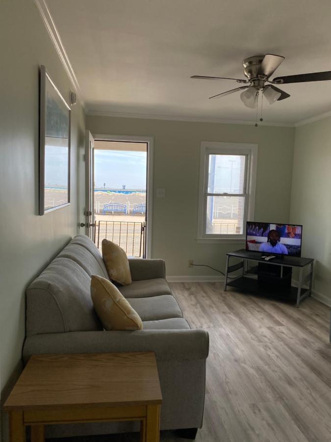 Rio Motel And Suites Wildwood Beach & Boardwalk Exterior photo